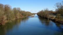 Blick von der Seenbrcke auf die Traisen flussabwrts
